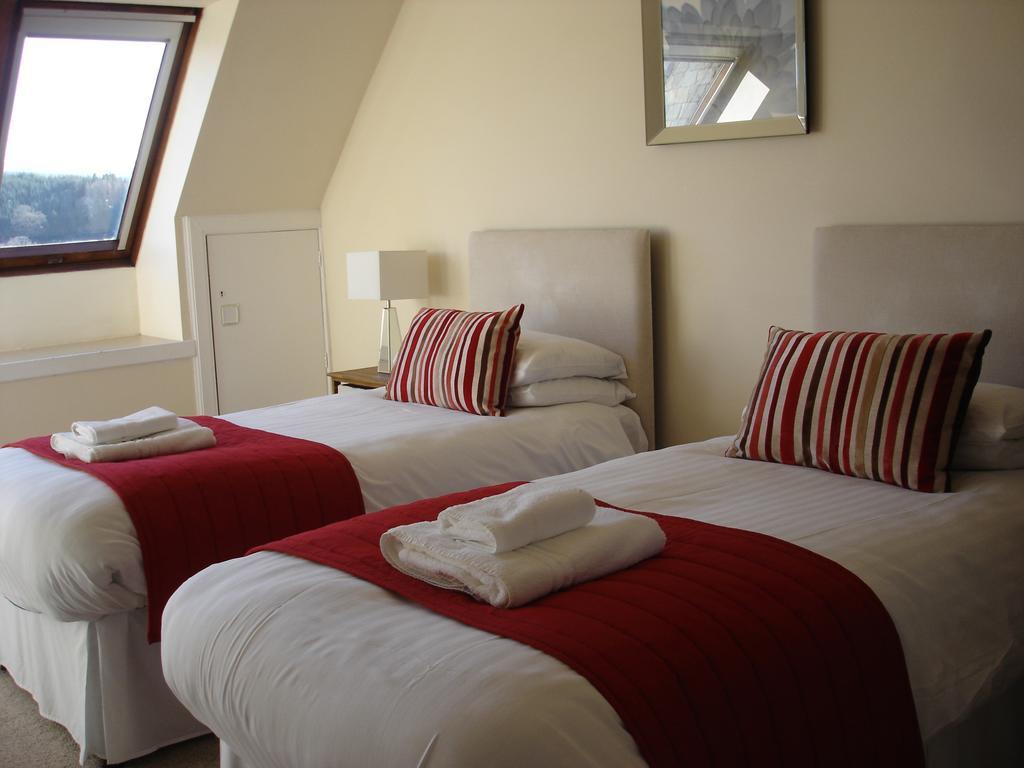 Kilchurn Suites Loch Awe Room photo