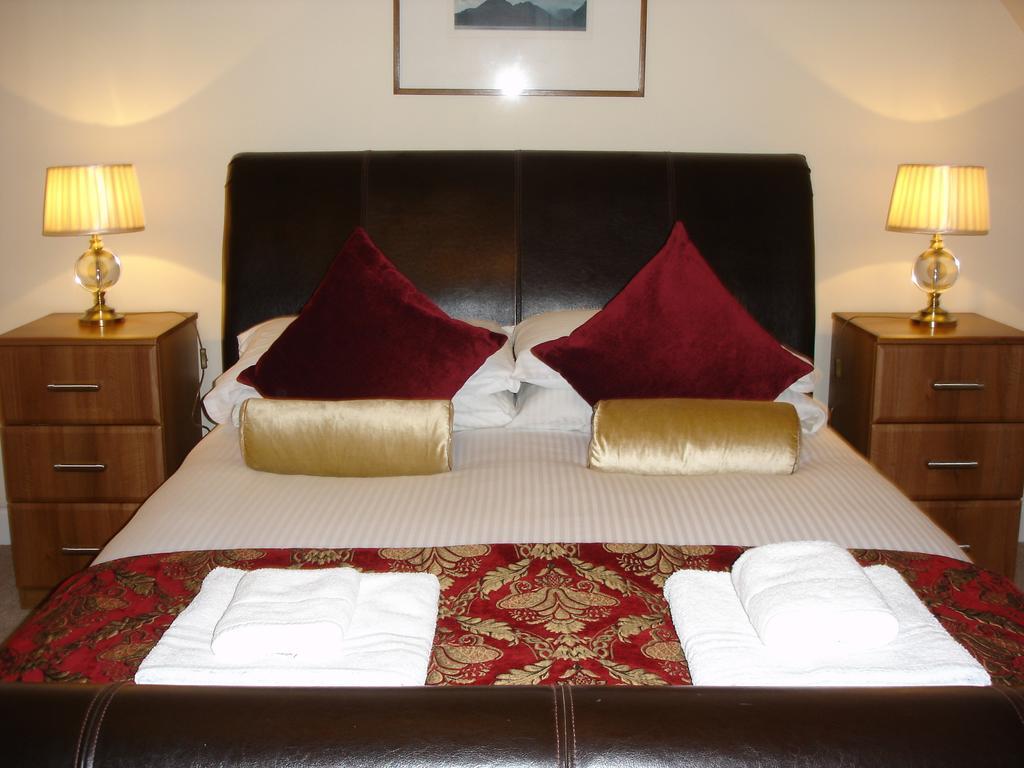 Kilchurn Suites Loch Awe Room photo